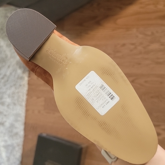 Charles by charles david "Shopper" Kid Suede Bootie - Picture 6 of 10